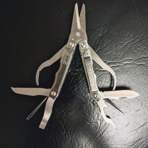 SOG Snippet Multitool EUC